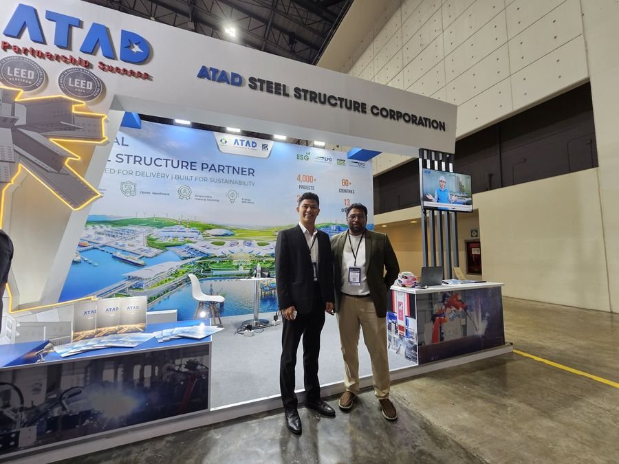 Meeting the team at the ATAD Steel Structure Corporation stand, showcasing steel structure solutions built for delivery and sustainability.